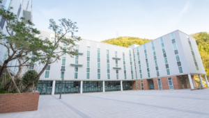 Khuôn viên KTX đại học Youngsan